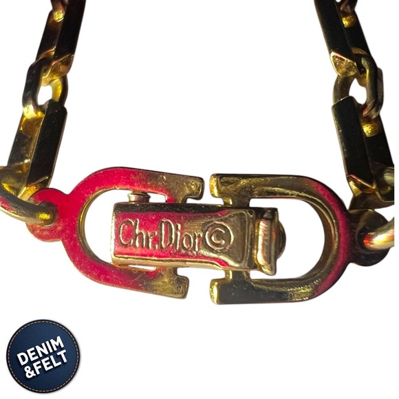 Christian Dior Vintage Gold Plated Rhinestone Bracelet | VERY RARE | PRELOVED 🩷 - Picture 8 of 9